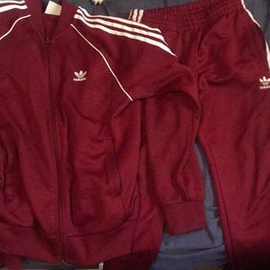 Adidas tracksuit listing say 90 lowest willtake80